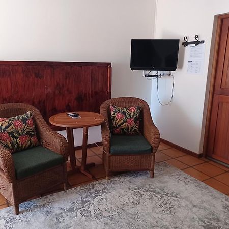 Aant Dorpseind Hotel Vanrhynsdorp Ngoại thất bức ảnh