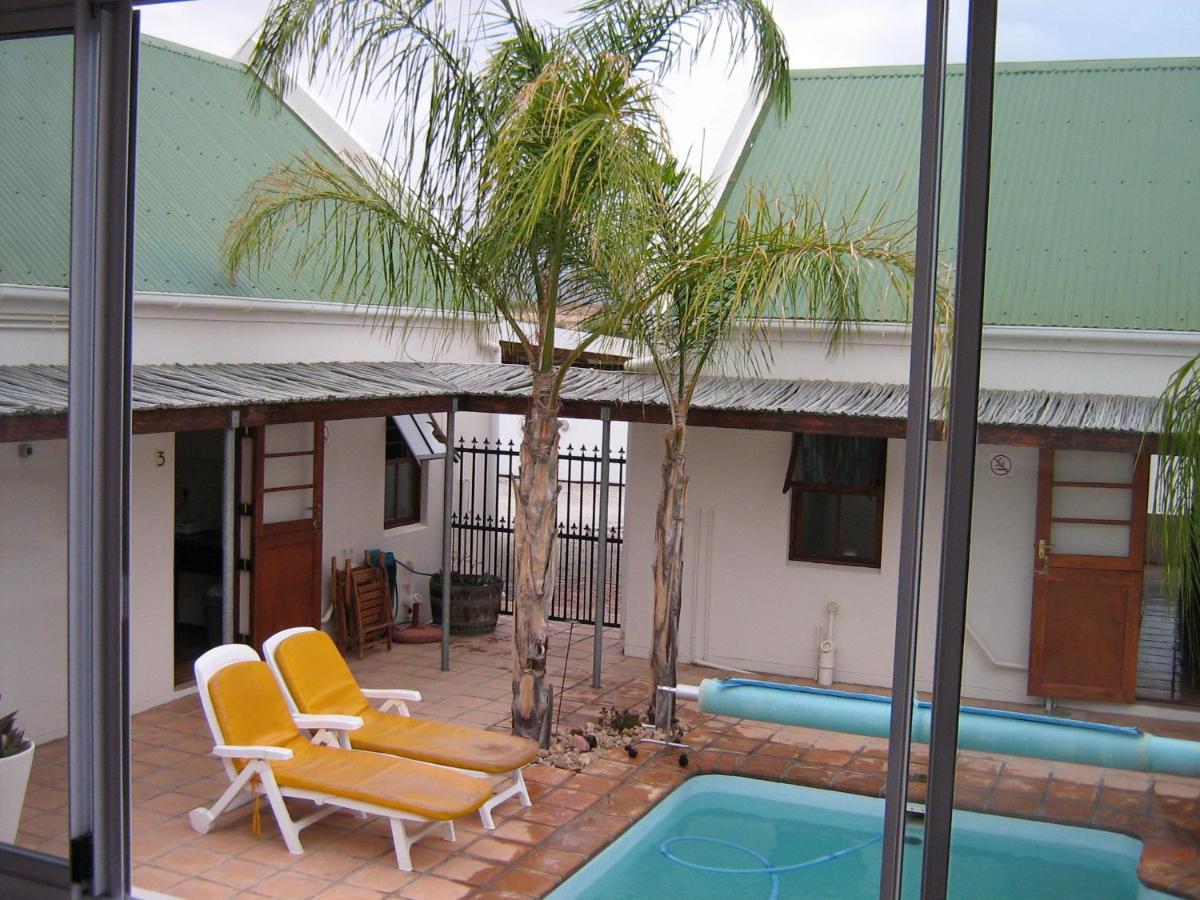 Aant Dorpseind Hotel Vanrhynsdorp Ngoại thất bức ảnh